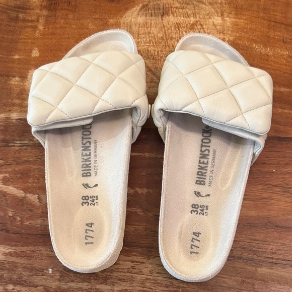 Birkenstock Women's Quilted Cream Sandals - Picture 1 of 2